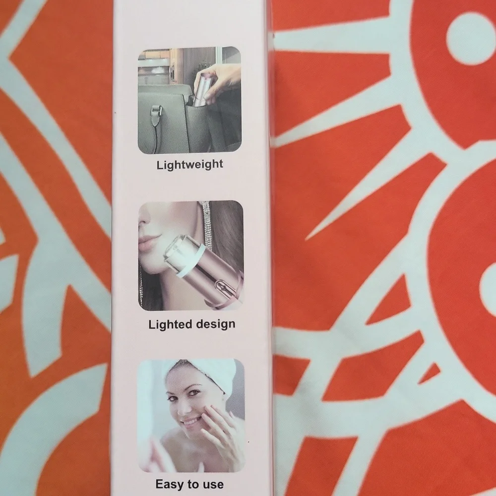 Facial Hair Remover - White - Picture 12 of 12